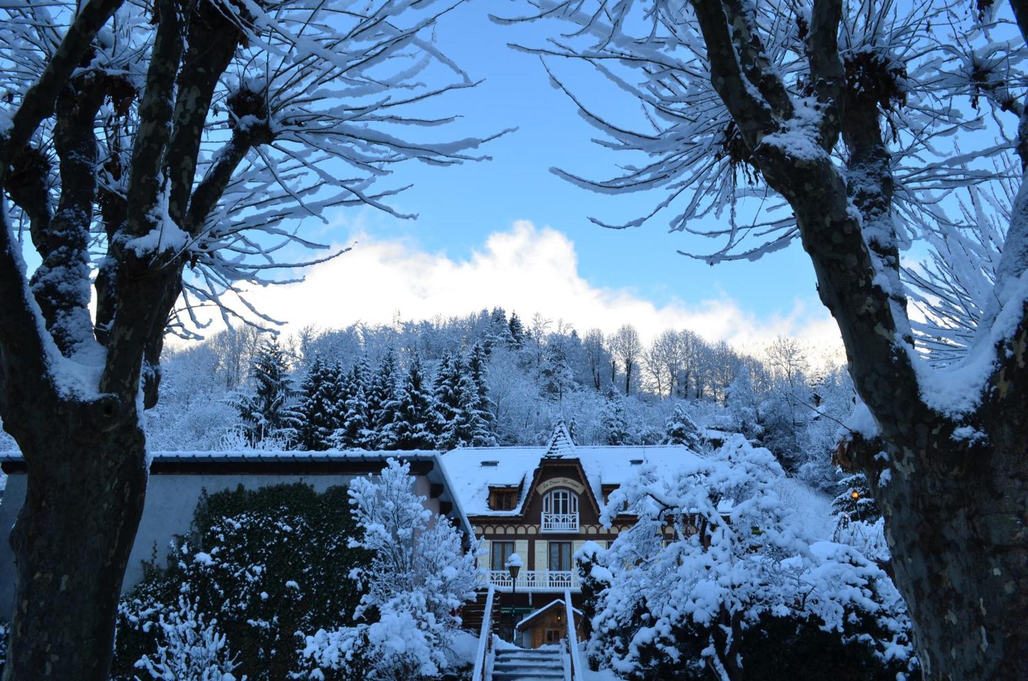 Auberge La Douce Montagne Hotel Allemont Buitenkant foto